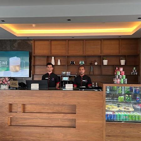 Weekend Hotel Sari Τζέντα Εξωτερικό φωτογραφία