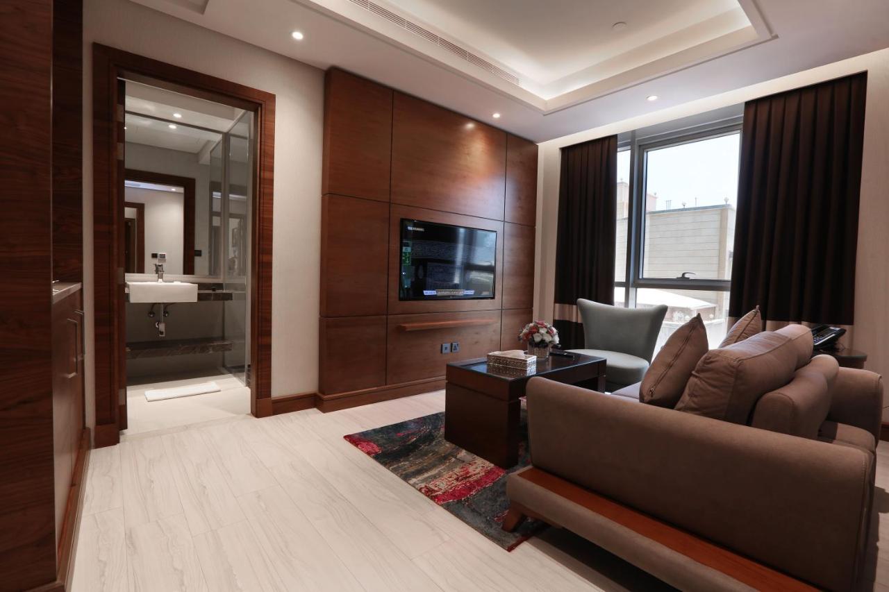 Weekend Hotel Sari Τζέντα Εξωτερικό φωτογραφία