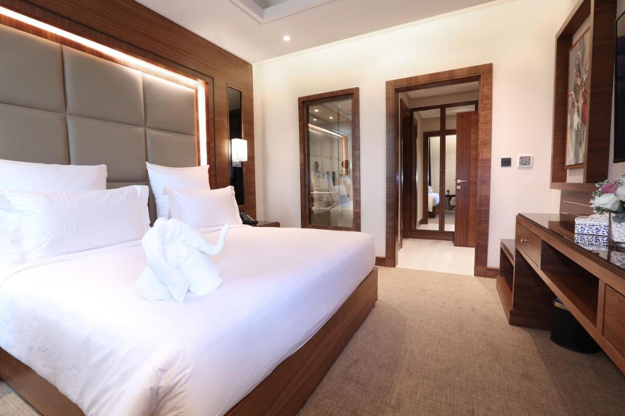 Weekend Hotel Sari Τζέντα Εξωτερικό φωτογραφία