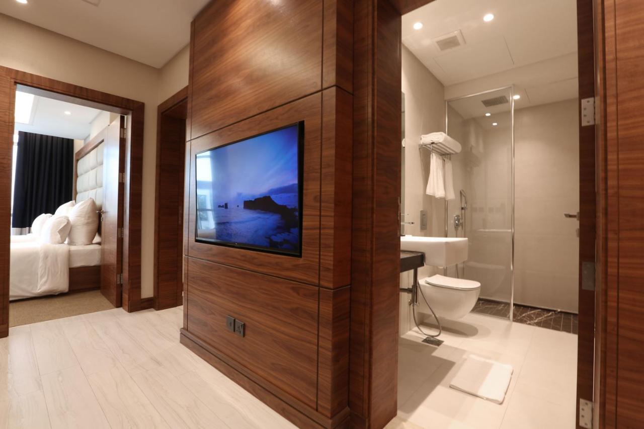 Weekend Hotel Sari Τζέντα Εξωτερικό φωτογραφία