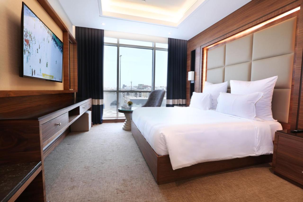 Weekend Hotel Sari Τζέντα Εξωτερικό φωτογραφία