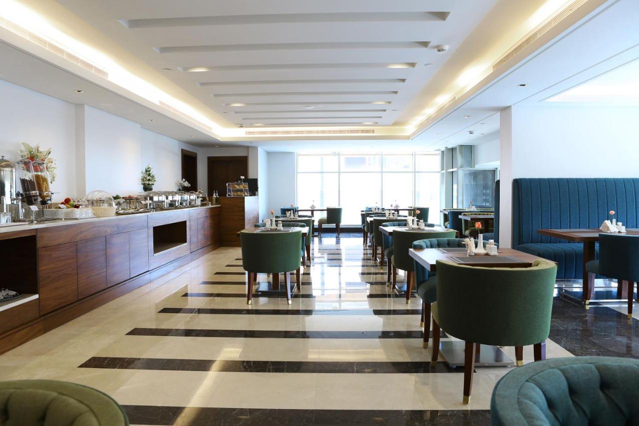 Weekend Hotel Sari Τζέντα Εξωτερικό φωτογραφία