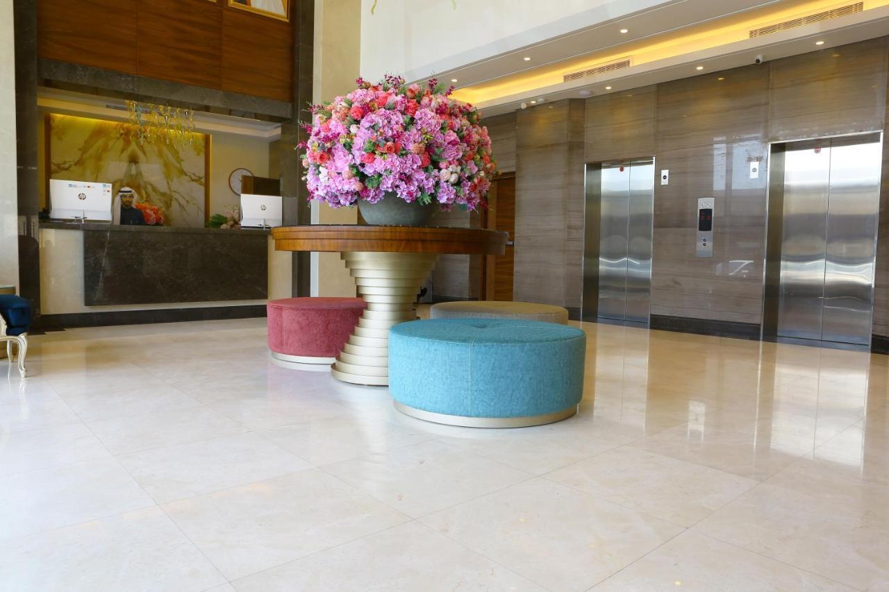 Weekend Hotel Sari Τζέντα Εξωτερικό φωτογραφία