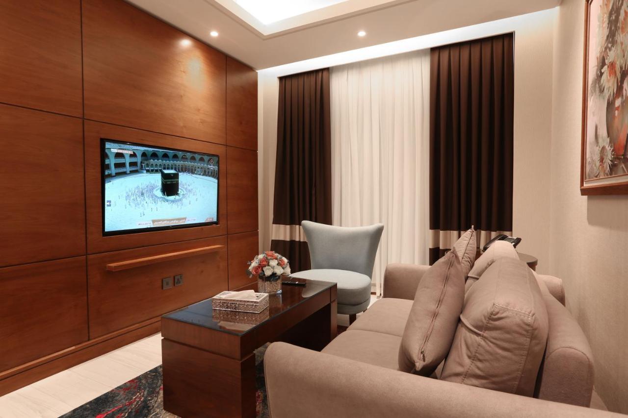 Weekend Hotel Sari Τζέντα Εξωτερικό φωτογραφία